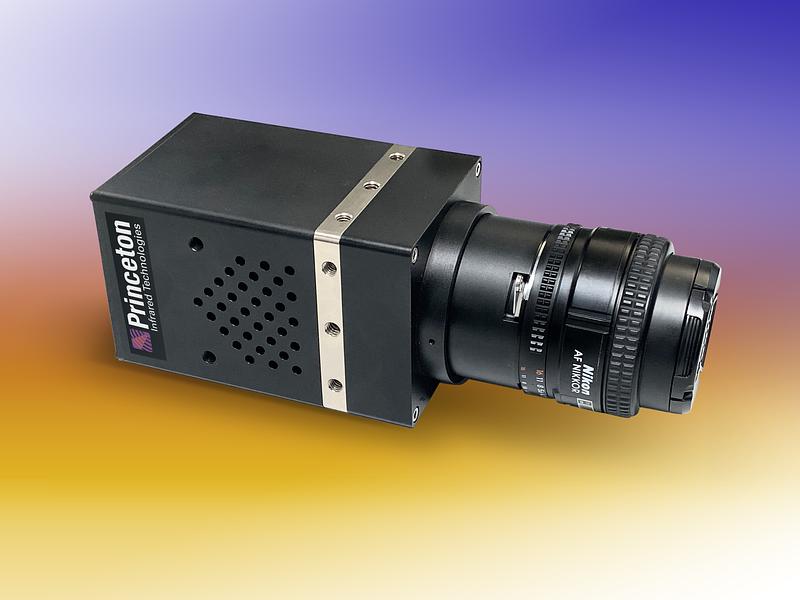 BPCam - SWIR Camera for Laser Beam Profiling Angle View